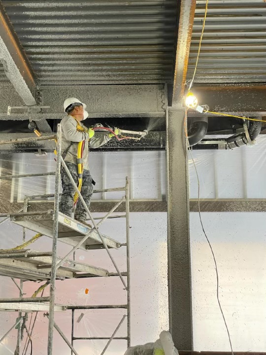 Fire proofing spray